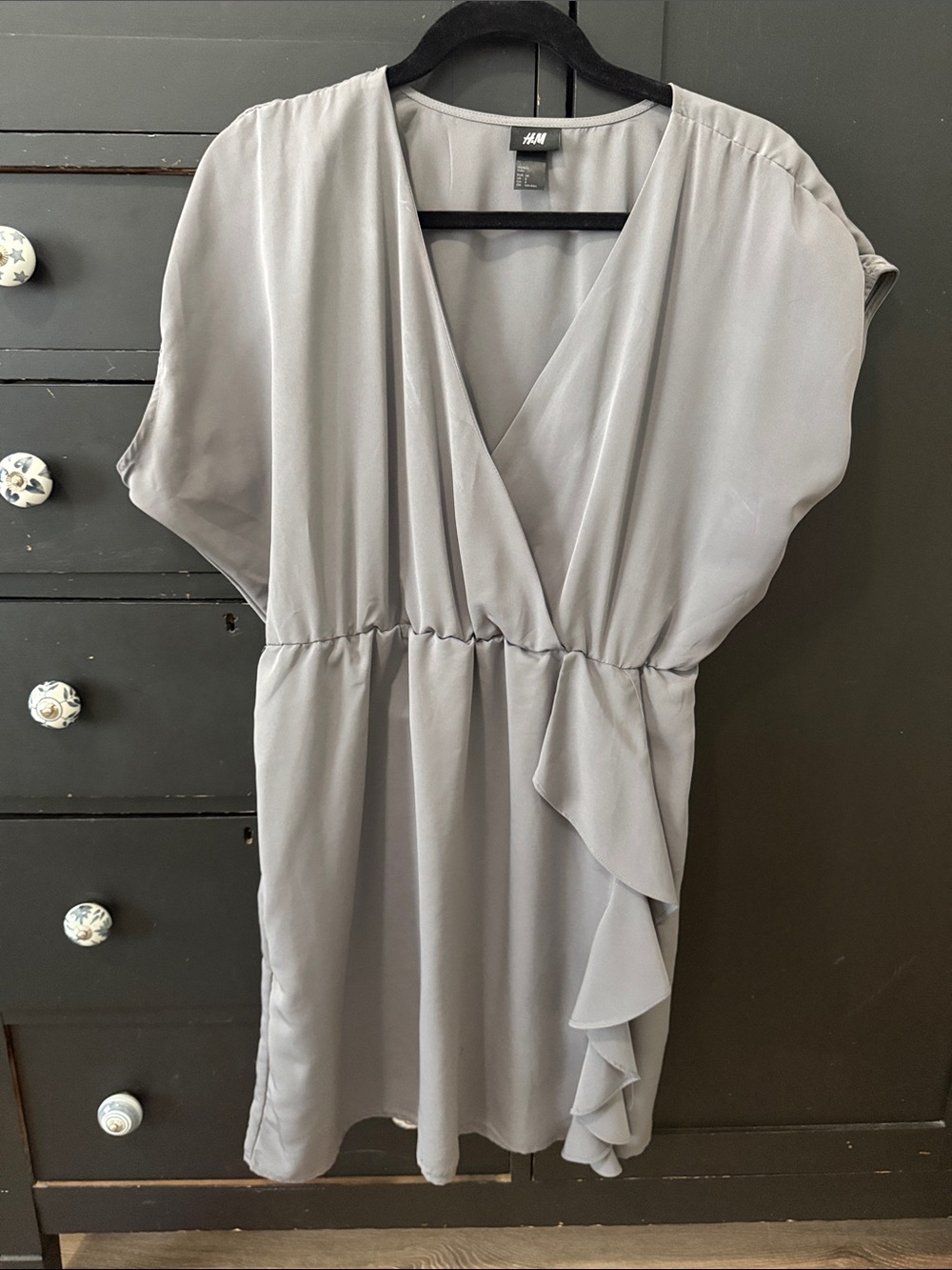 H&M Gray Ruffle Wrap-Front Mini Dress - Picture 2 of 4